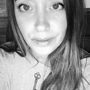 Meet your Posher, Alison